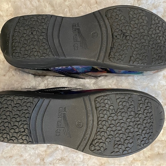 Dansko Clogs NWT - Picture 3 of 3
